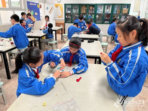 浙江 温州市瓦市小学举行 创意无限 科技节活动